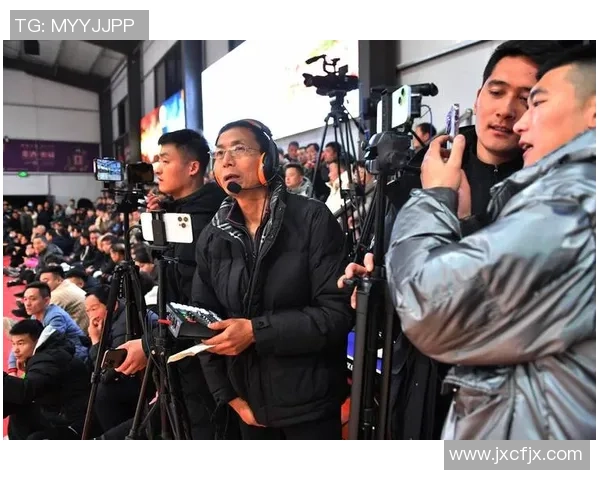 麦国民与曼塔直播精彩对决引发观众热议全网聚焦赛事盛况